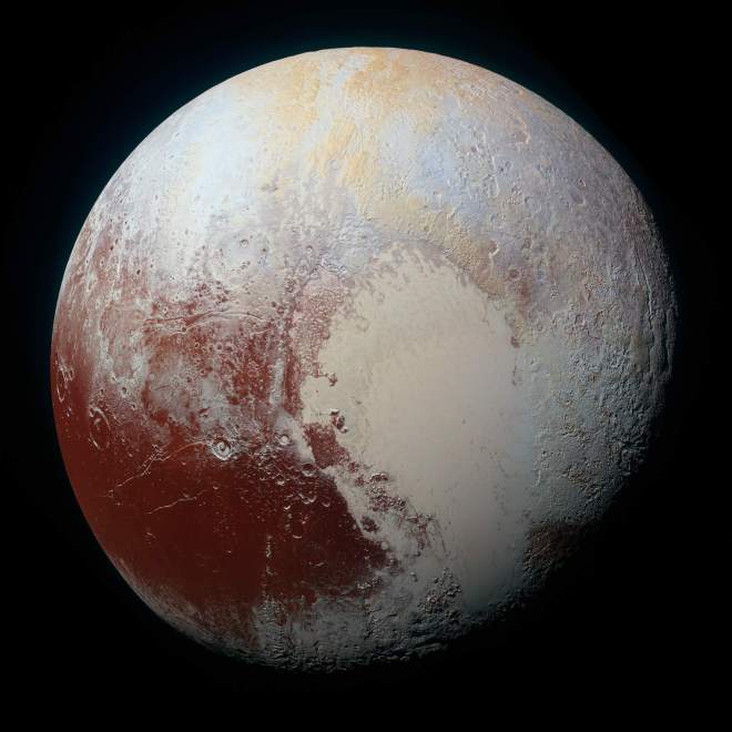 Immagine di Plutone tratta dal sito della NASA all'indirizzo: http://www.nasa.gov/image-feature/the-rich-color-variations-of-pluto. Credit: NASA/JHUAPL/SwRI.